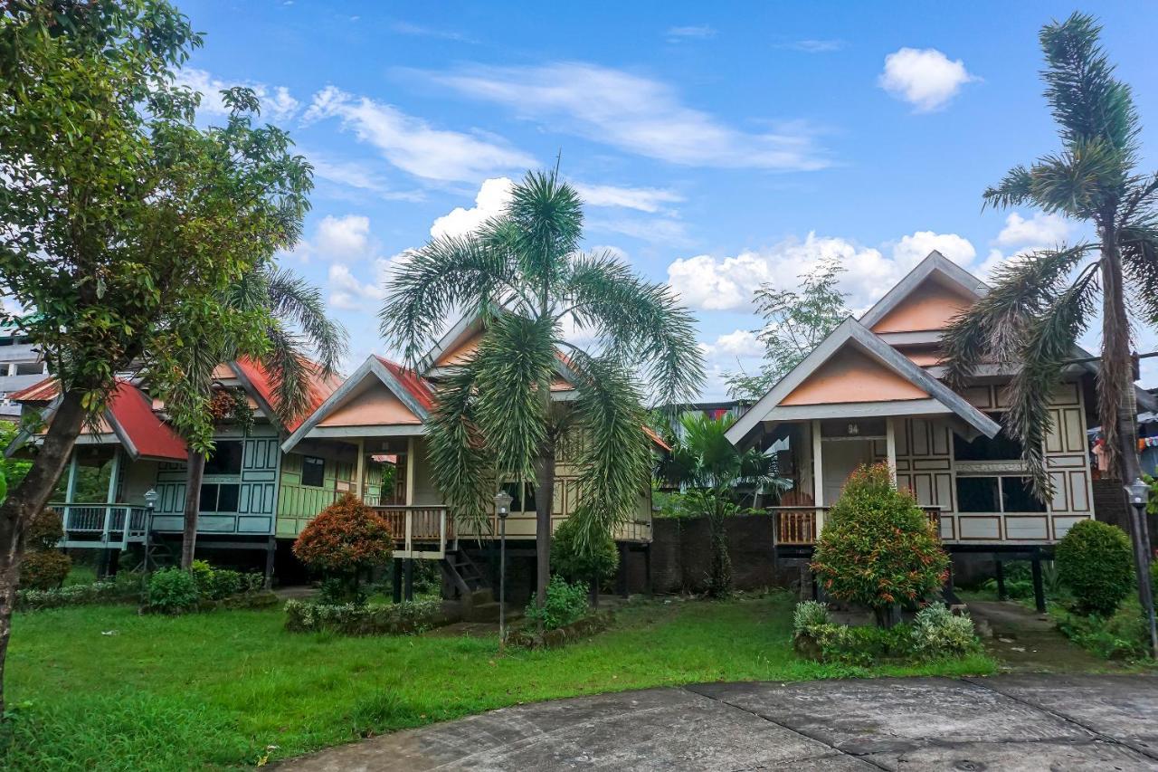 Oyo 90923 Makassar Cottage Balangberu Exterior photo